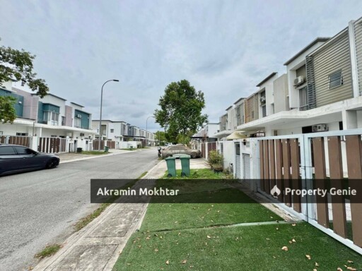 Freehold & Renovated | Double Storey Terrace Ecohill 1, Semenyih (Sebelah Ecohill Taipan)