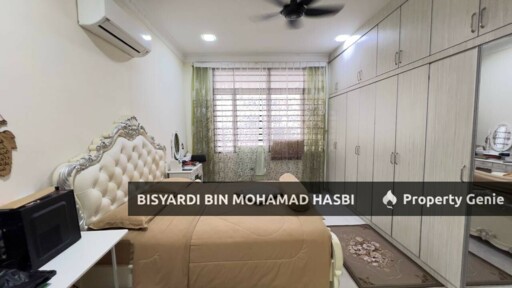 2 Unit Sekali Side By Side 1 Owner Renovated 1.5 Storey Bungalow Taman Senawang Perdana, Senawang.