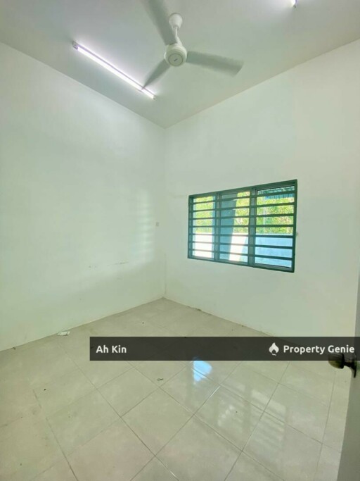 Desa Lahat Sri Wang with Prime Location For Rent