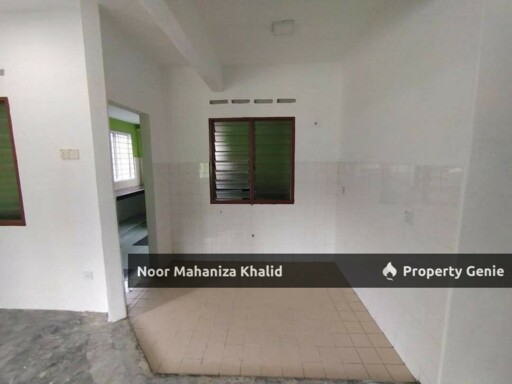 End Lot Double Storey, Banting Baru, Banting