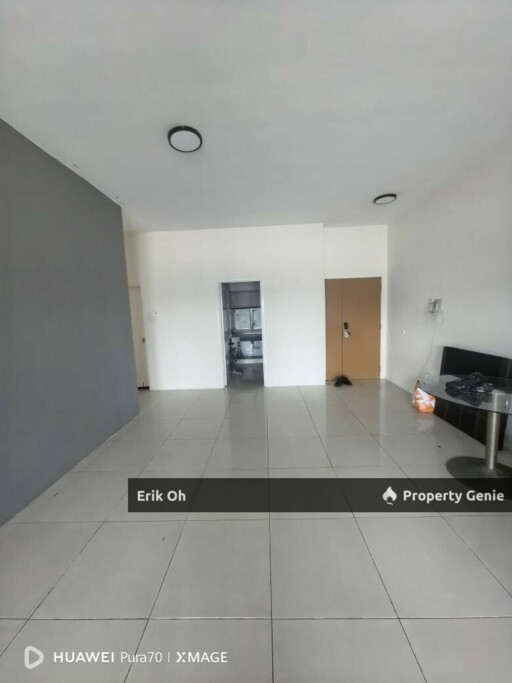 East Lake Residence Seri Kembangan for Sale Partial Furnish Comfort Living by the Lake, Next to MRT & UPM