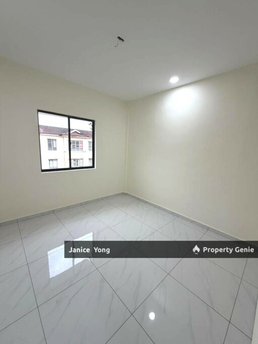 Setia Indah Flat
