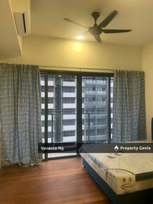 Seventeen Mall & Residences (Biji Living), Seksyen 17, Petaling Jaya