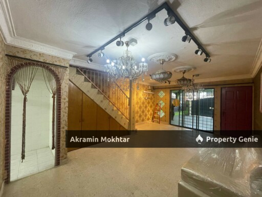 Freehold & Renovated | Jalan Jelok Taman Kajang Baru, Kajang
