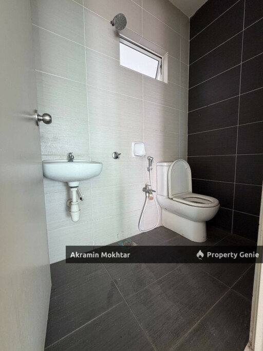FREEHOLD & 4 PARKING | KONDOMINIUM EHSAN RESIDENCE TAMAN ORKID SEPANG (PENT HOUSE)