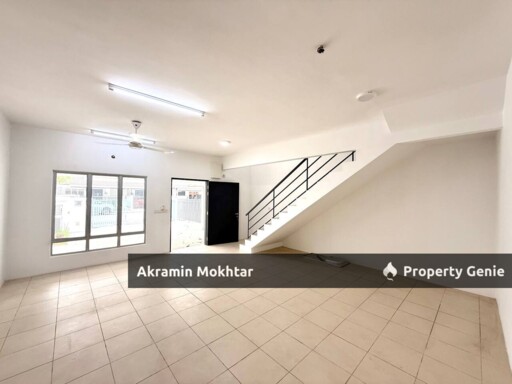 Freehold & New | Double Storey Terrace, Iringan Bayu (Aury), Seremban