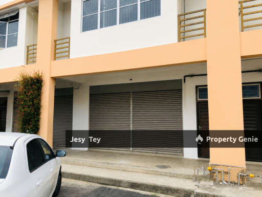 Taman Nusa Indah (Ground Floor Shop for Rent)