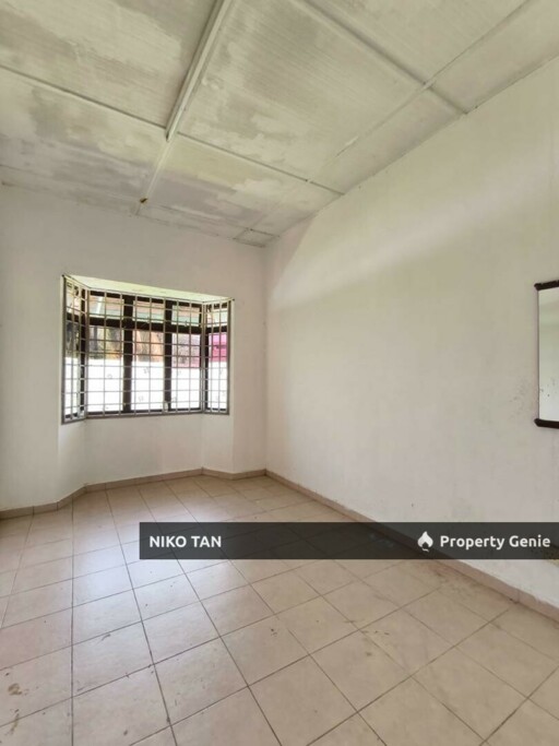 Jalan Bakawali Single Storey Corner Bungalow Taman Johor Jaya For Sale