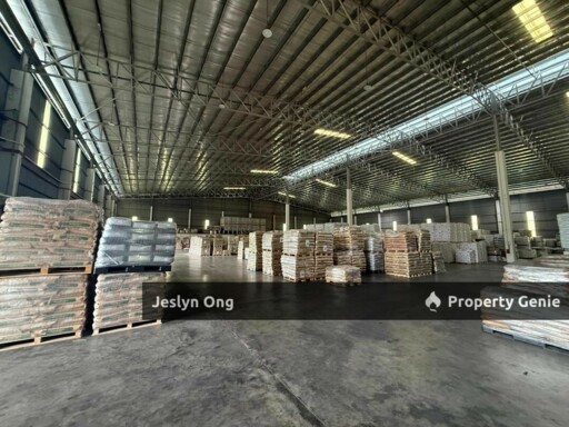 2.5 storey Detached Factory at Kota Putri, Permas Jaya, Johor Bahru for Rent