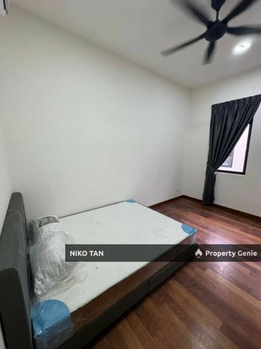 Room For Rent Danga Sutera Semi-D Master Bedroom Fully Furnished With Attached Bathroom