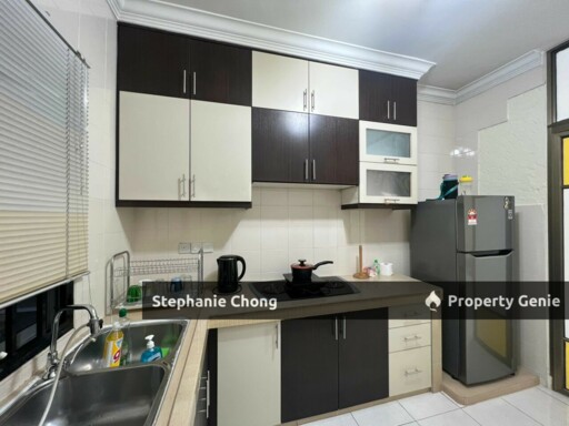 Perdana Emerald Spacious End-Lot Condo with Balcony Facing Mutiara Damansara