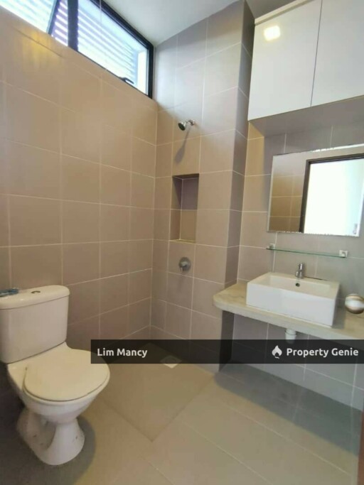 Terrace Link House@WaterEdge Senibong Cove Permas Jaya