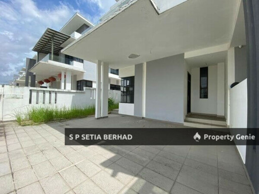 Garden Villas, Bukit Indah