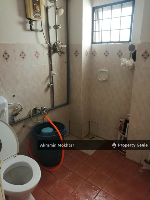 [FACING OPEN, GATED & GUARDED] DOUBLE STOREY TERRACE HOUSE @ TAMAN PUNCAK KINRARA, PUCHONG SELANGOR