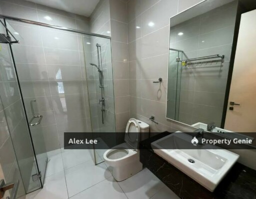 Mirage KLCC For Sale Below Market Price | 2 Carparks & Big-Size Unit in Prime KLCC