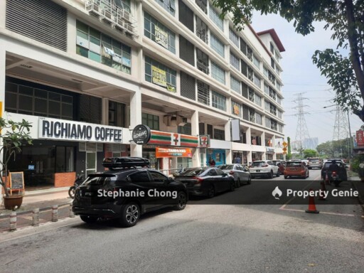 Plaza Taragon, Kelana Jaya, Petaling Jaya