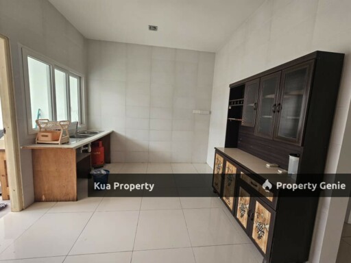 Double Storey Terrace Intermediate House at Tabuan Tranquility