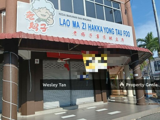Melaka Raya 3 Storey Corner Shoplot For Rent