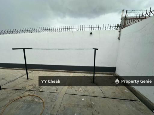 Taman Chateau, ipoh town area bungalow for sale, furnished and renovated, peaceful, over 10k sq ft