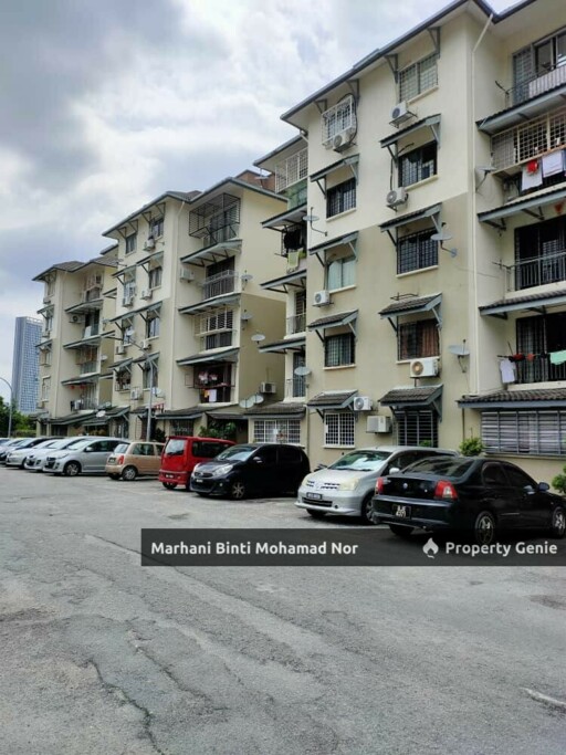 3 Bedroom Condominium, Pandan Heights