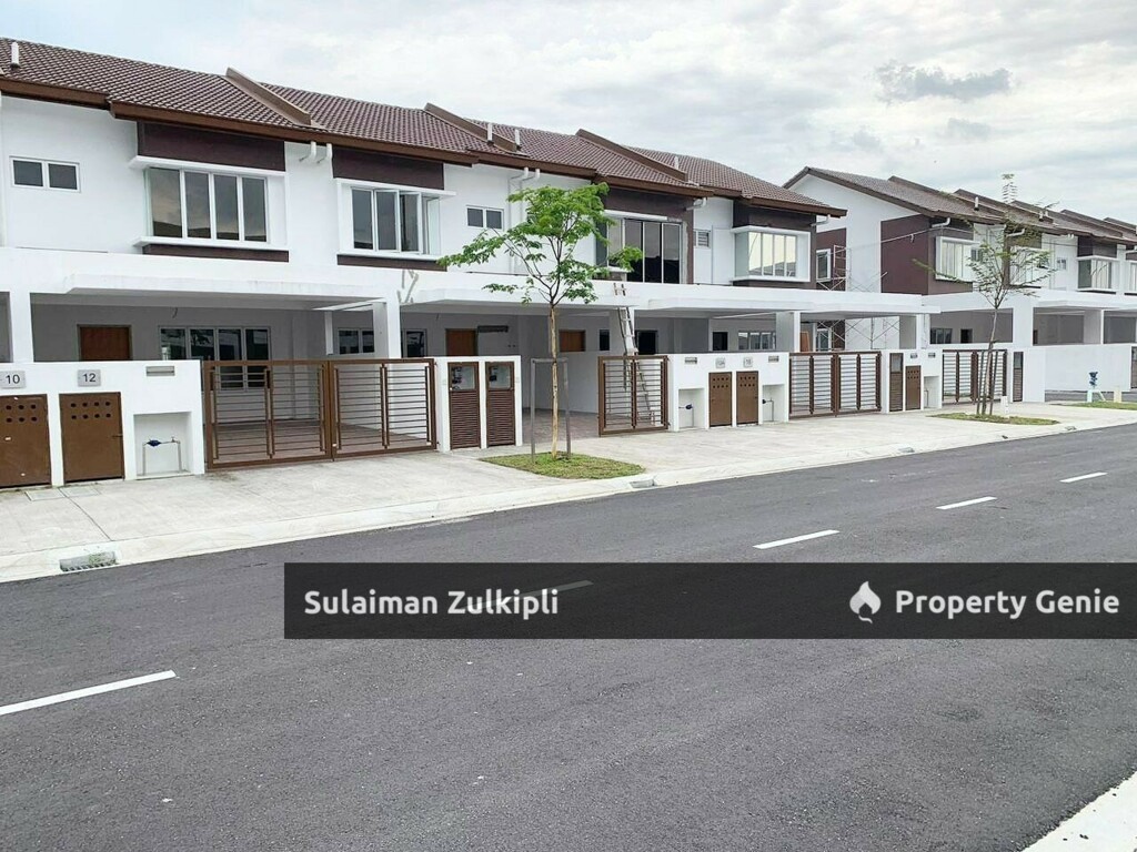 2-Storey Taman Eco Mutiara  Semenyih selangor