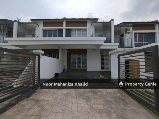 Double Storey House, Ruby Garden dengkil selangor