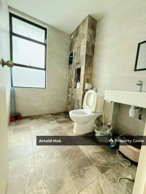 Fully Furnished 4R3B 2-Storey Terrace for Rent @ Seri Austin
