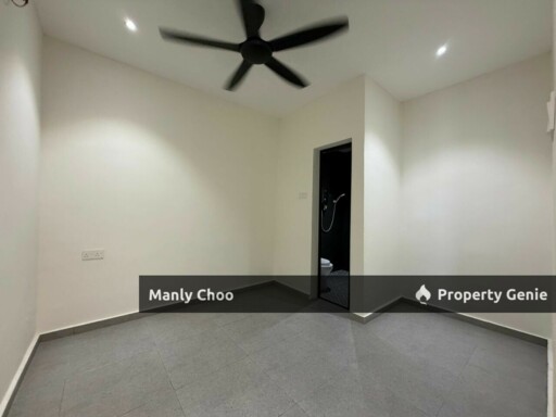 FREEHOLD Single Storey Terrace Bukit Serindit Semabok Ujong Pasir TOWN