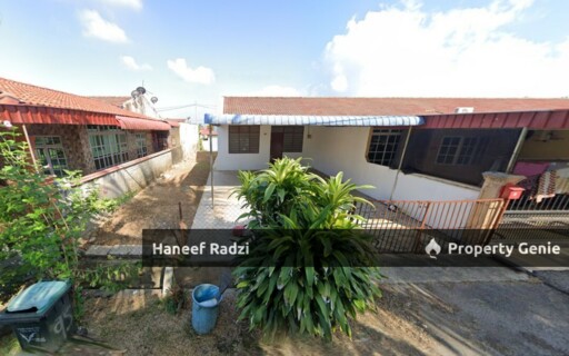 (End Lot with Extra Land) Teres 1 Tingkat - Taman Lembah Permai