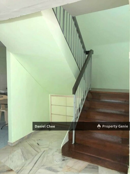 Pengkalan Semi Furnished Double Storey Terrace House FOR RENT