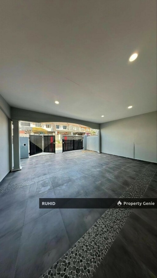 Taman Skudai Baru Fully Renovated 5-Bedroom Double Storey Terrace House for Sale
