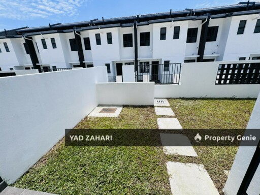 Elmina Green 7, Shah Alam | 2-Storey Superlink 4 Bedrooms | RM980K - Extra Land at Back, Freehold and Brand New