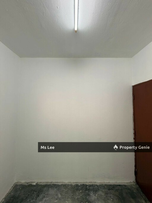 Pangsapuri Bandar Bukit Tinggi 2-Klang-Blok D Ground floor-Ready Now