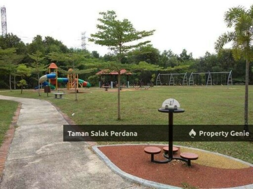 Taman Salak Perdana