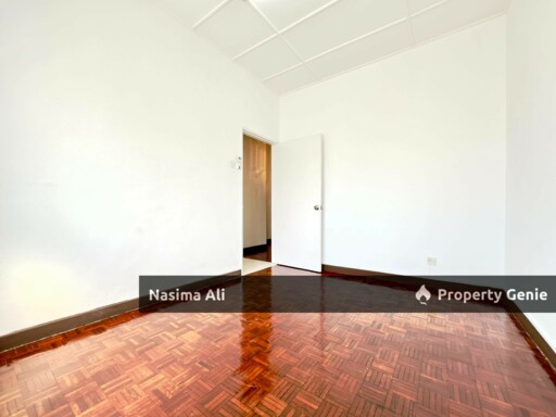 Double Storey Terrace USJ9 Subang Jaya