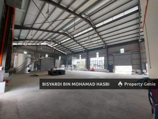 FOR RENTAL FACTORY WAREHOUSE WITH OFFICE @ NILAI 3, BANDAR BARU NILAI.