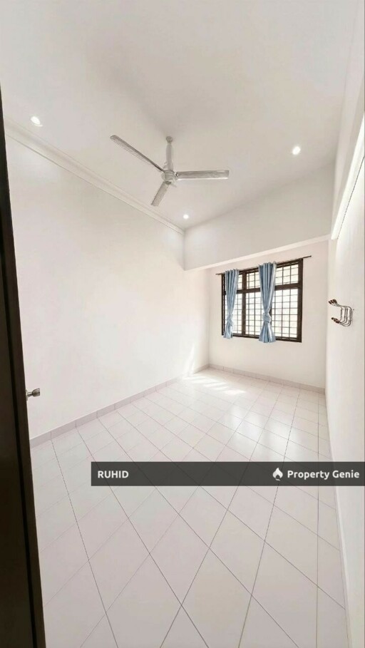 Renovated Single Storey Terrace House @ Taman Rinting Masai | 4 Bedrooms | Attic Room | Freehold