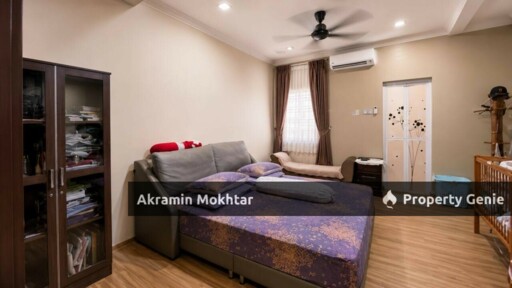 Corner Lot, Fully Renovated & Partially Furnished | Double Storey Bungalow House Perdana Heights U10, Shah Alam