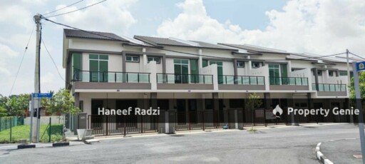 Teres 2 Tingkat - Taman Rasa Sayang - Bedong