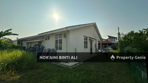 RUMAH SEMI-D PUJ INDERA SEMPURNA UNTUK DIJUAL