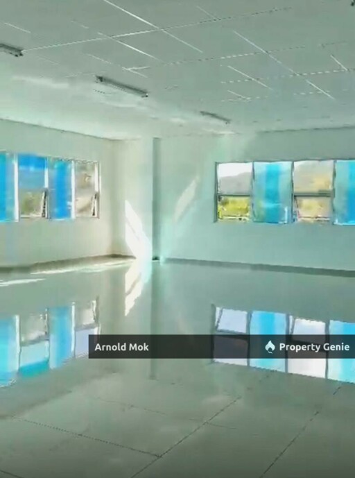 1.5 Storey Detached Factory at Lima Kedai for Rent
