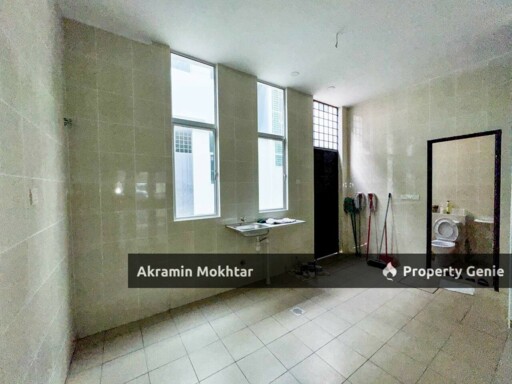 Freehold | 3 Storey Terrace Bangi Avenue