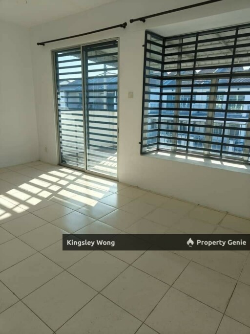 Meru Perdana Double Storey Terrace House Renovated Near Mydin Mall Bus Terminal Jelapng Schools