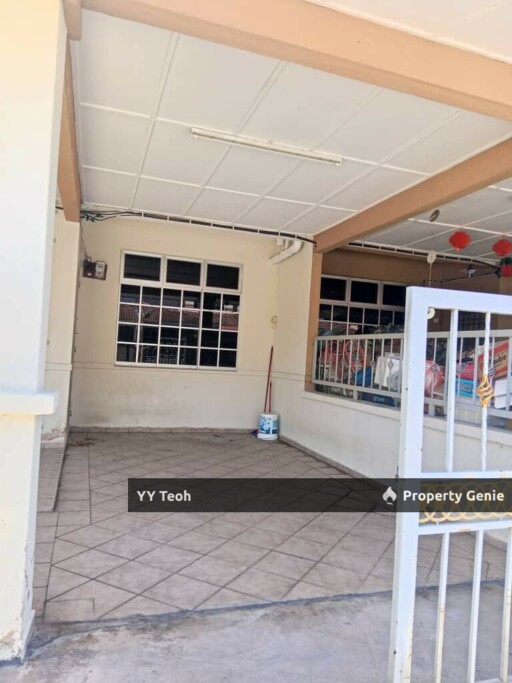 Taman Merdeka Batu Berendam Double Storey Terrace