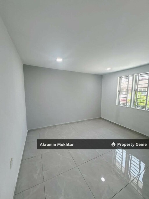 2.5 Storey Terrace Kampung Lindungan PJS 6, Bandar Sunway, Petaling Jaya FULLY RENO