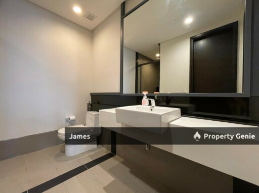 Invest Uni[HOT SALE] Below Market 30% , Free Furnish RM40K CASH BACk