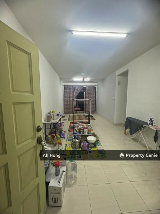 Tampoi / Kipark / 3bedroom / Partially Furnished / Below Market