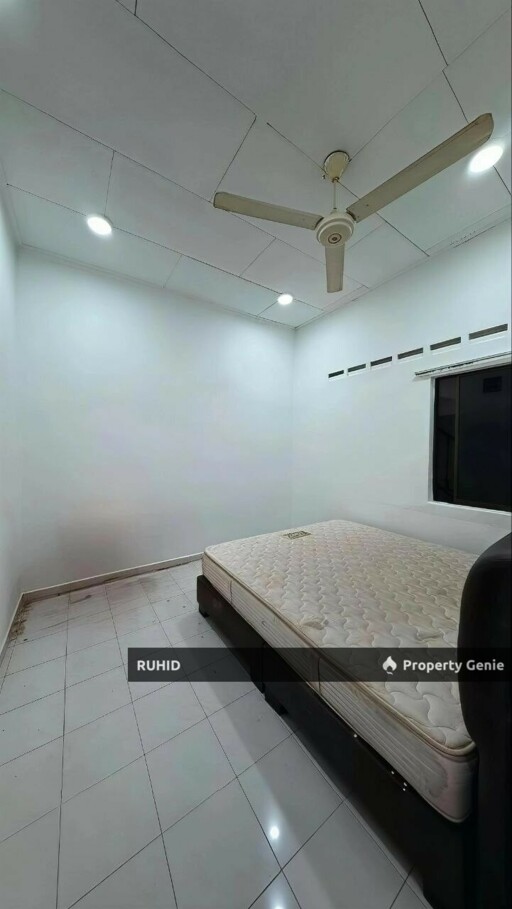 Renovated 1.5 Storey Terrace House Taman Sri Skudai 4R2B