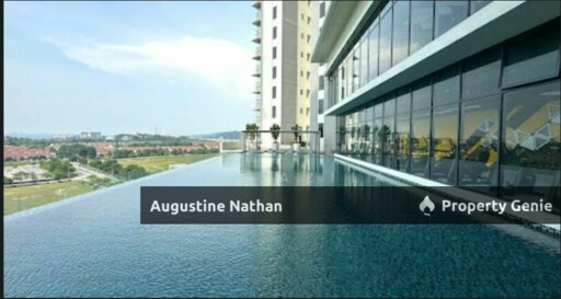 Soho Suites Sunsuria Forum, Setia Alam on Sale by Auction save $108k or 23% below mv