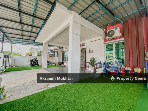 Fully Renovated & Fully Extended | Semi D Single Storey Taman Indah Puteri, Sepang.